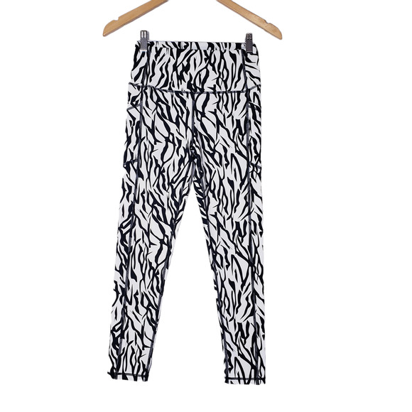ZYIA Active Size 6-8 Safari Brilliant  Zebra Print Hi-Rise 7/8 Leggings Pockets - Picture 1 of 10